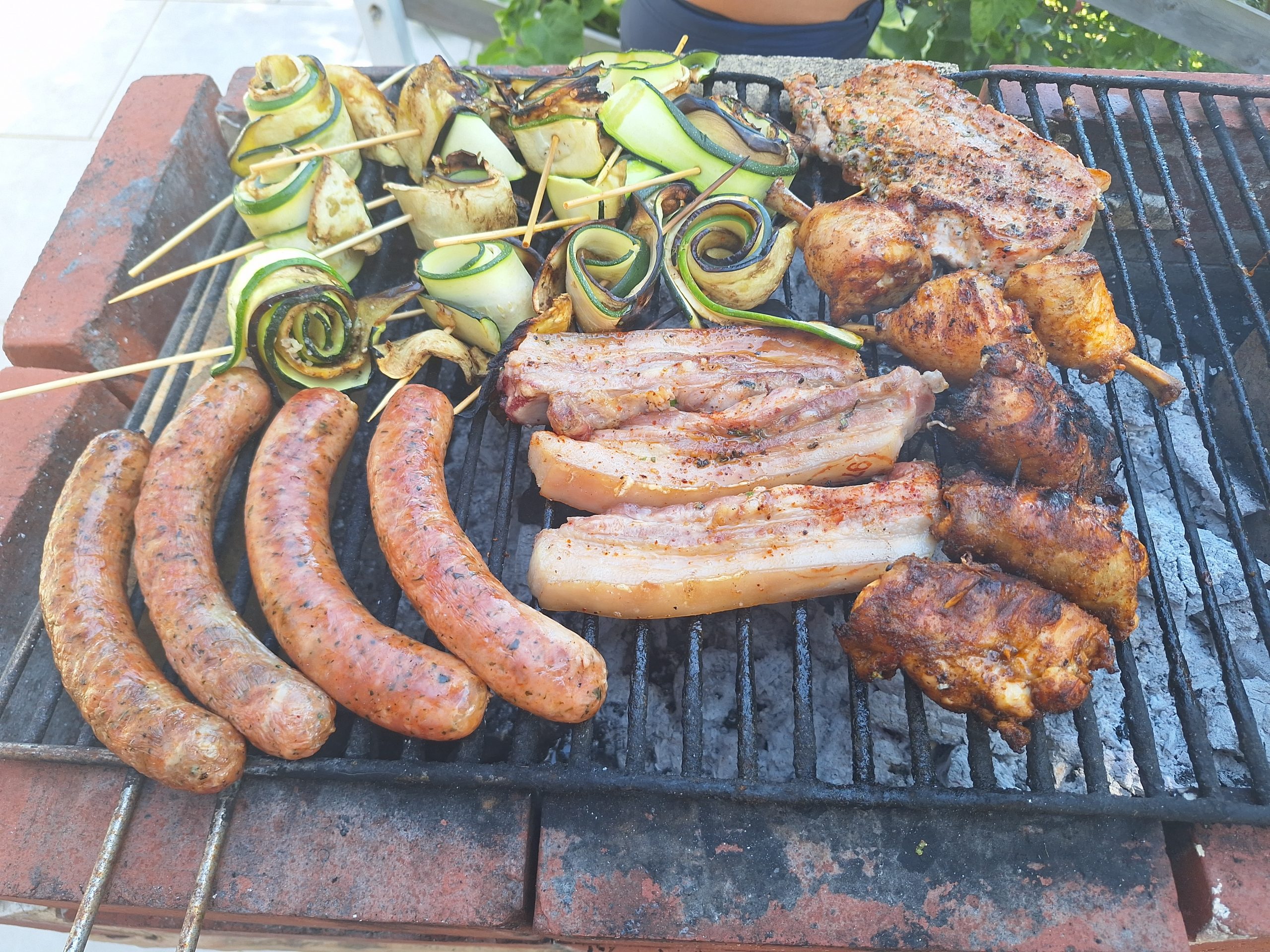 1000055967 garden party